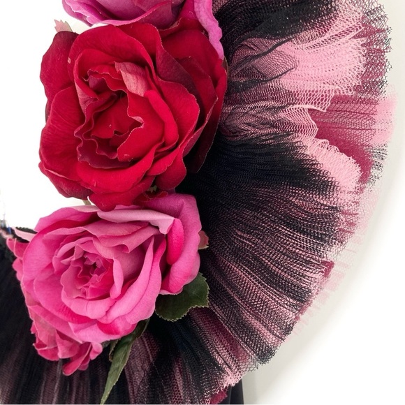 HOUSE OF FIELD BY PATRICIA FIELD Vintage Mini Tulle One Shoulder Dress w/ Roses - Picture 3 of 10